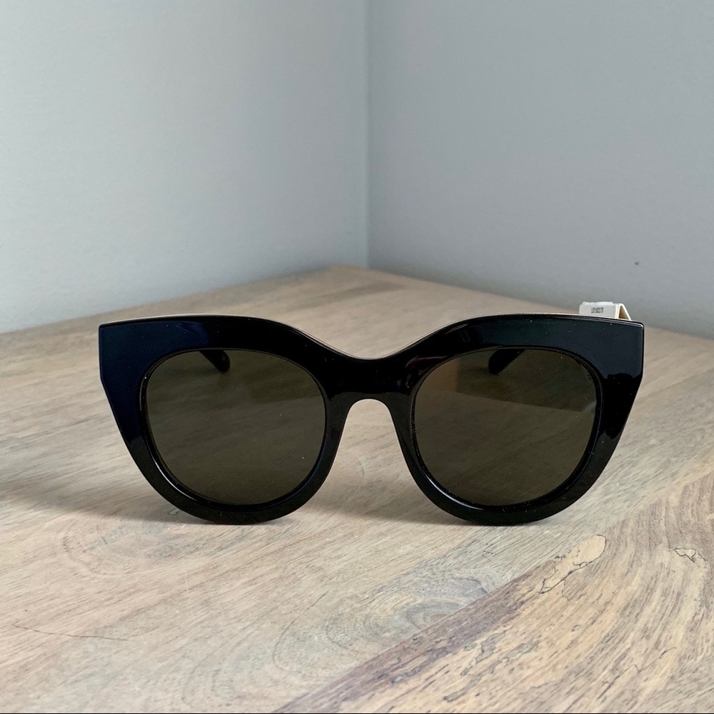 Le Specs AIR HEART Sunglasses NEW